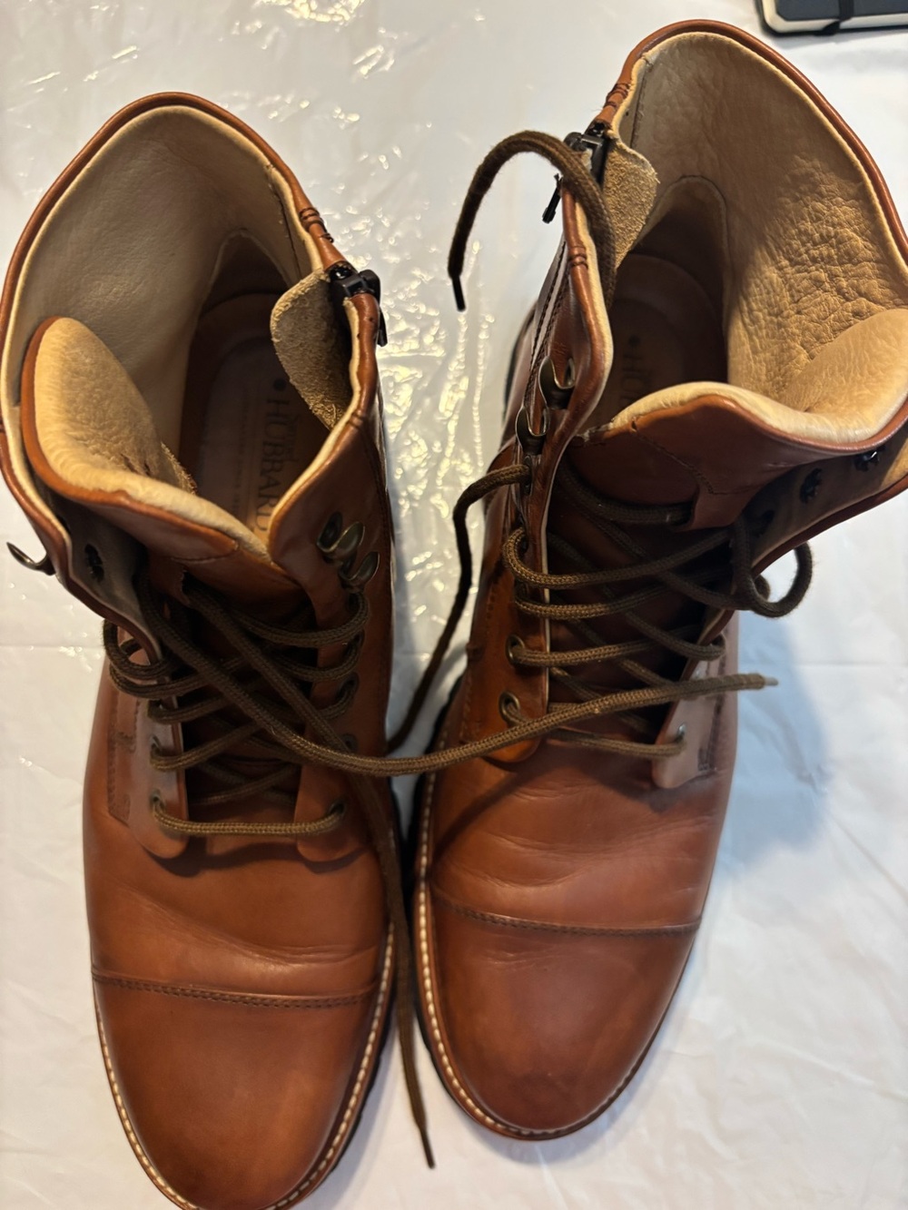Samuel Hubbard men’s uptown
Maverick boot Whiskey tan 
Size 11